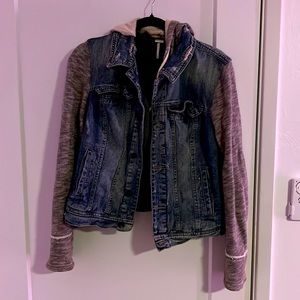 Free People Denim Jacket with built in sweatshirt sleeves and hood Size Large